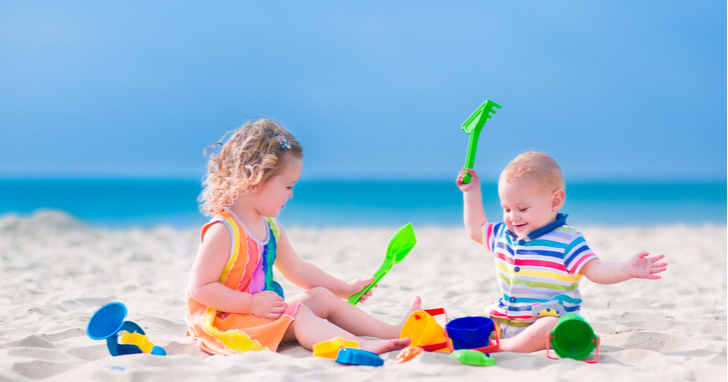 【男の子・女の子】ベビー用水着おすすめ10選｜選び方のポイントも解説