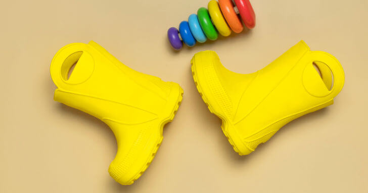 ベビー用レインブーツおすすめ10選｜雨の日の外出に！選び方も解説