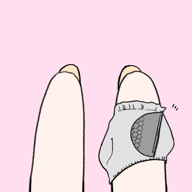 ショーツ型なのに…? ズボンを脱がずにラクラク交換! SNSで話題の「お出かけ交換ショーツ」を試してみた♪