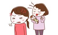 「孫のため…」がママを追い詰める!?ばあばの助言に悩んだら…→ママの心を守るヒントを助産師が解説