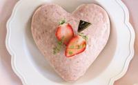 バレンタインにぴったり♡ 赤ちゃんがパクパク食べる！管理栄養士監修「いちごの米粉スチームケーキ」