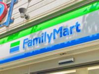 「歯が欠けない？」思わず心配【ファミマ】解凍しません!?思わず「わぁ！」と歓声あげたリピ確定4選