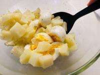 【和田明日香さんはポテサラをこう作る】「マヨを入れない！？」劇的にウマイ！宅飲みのお供にいい！