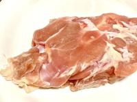 お願い、鶏肉をそのまま冷凍庫に入れないで【スーパー精肉担当】が喝！知らないと泣く「正しい保存法」