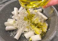 和田明日香さんは【長ねぎ2本】をこう食べる！「宅飲みに最高じゃん…」トロットロ！爆ウマおつまみ