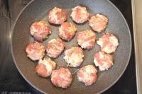 【豚こま肉に“あの粉”混ぜて！】丸めて唐揚げ風で激ウマ！"倍量"作らないとすぐ消える！