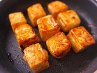 SNSで「瞬殺でした！」の声！【木綿豆腐があったらやって！】“あの粉”まぶして「1丁ペロリだよ」