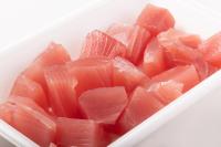 ぶつ切りマグロ、そのままで食べないで〜！？【農林水産省が公開】「酒が進む！」この割合が神！