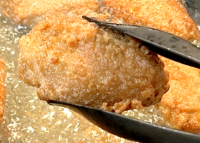 【鶏手羽には“あの粉”まぶして】超クリスピー！栗原はるみさんの「究極の食べ方」に震えた…