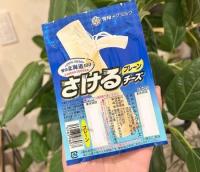 【さけるチーズがおかずになる！？】節約食材と掛け合わせでビールに合う！「続けて2回作った」