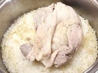 鶏もも肉には生のまま“ドボン”が正解！「特に嬉しかった1品」「思わず無言でかきこんだ！」はぁ幸せ