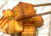 え！？厚揚げ【あの液体に“ドボン”→焼く】が大大大正解「カリッじゅわ〜っ！」この食べ方が最高