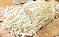 何これ、うっまぁああああい！【えのき1袋、ペロリだよ】レンジでパパッと！「箸が止まらない〜」