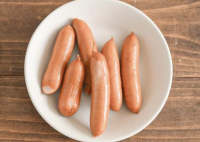 【なぜ、こんなに簡単なのにおいしいの〜〜！？】ウインナー6本ペロリだよ！具材2つで野菜もとれる