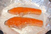 今まで何だったの〜！？【魚の切り身はこう焼けばよかったのね】"元水産庁"が教える裏ワザで激ウマ！