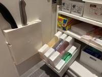 もっと早く欲しかった！【セリア】キッチン周りがスッキリ片づく神収納アイテム3選