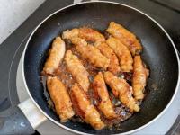 【一生、この生姜焼きしか作らない！？】三國シェフ"秘伝"「くるくる巻く」が正解！めちゃくちゃ美味しい食べ方！新感覚…