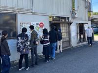 ヒルナンデスに見つかった…休日は長蛇の列は覚悟して～【地元民が教える】おかわりは平日のみOKな香川うどん