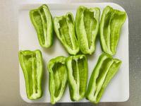 【ピーマン】にもう肉は詰めないで!?義母が孫に捧げた「爆速で激ウマ」神メニューに大人の箸も止まらない!!