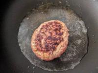 【ハンバーグはもう一生これ！！】八百屋のシェフが明かす『簡単裏ワザ』→「こんなにも違うとは！」「ジューシーでうますぎる」