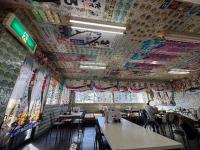 「いつ訪れても行列行列〜！」オモウマい店も注目【青森の超人気食堂】「名物・山盛りマグロ」「顔よりデカい」巨大かき揚げに思わず爆笑！