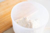 【しまった！小麦粉が切れてる（泣）！】買いに行くのちょっと待って！管理栄養士「実は台所にあるアレで…」"代用調味料"4選！