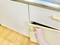 【お願い、そこに食品入れないで！？】厚生労働省も注意「ここダメなの?」やりがち行動に"ゾッ…"