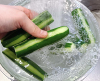 【きゅうり1袋とめんつゆあったら…】絶対コレ作って〜！！農家の嫁が“おばあちゃん”に教えてもらった「無限」「倍量作ればよかった(泣)」激リピレシピ