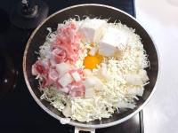 【天才】Xで見つけて即作った！ウソ、そのまま入れて良かったの！？“超簡単”お好み焼きが話題