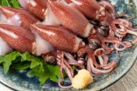 【ホタルイカ】って「こう食べれば良かったのね！？」タサン志麻さん流「簡単でめっちゃ旨い」食べ方！「感動」お酒の用意して…(泣)