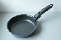 【お願い！食洗機で“それ”やってたらすぐやめてー！！】メーカーの注意喚起に「えっ！？」「ダメだったの？」コーティングが…意外と多いNG4選