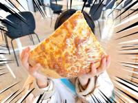 もはや地元グルメのテーマパーク！【道の駅とうべつ】「腹パンだけど食い足りん…！」「何食べるか本気で迷う！」絶対行くべき“北海道の道の駅"