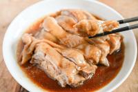 【鶏もも肉はもう焼かない！】"生のままドボ〜ン"するだけ「醤油あったら作れる」油ハネもなくて楽♡