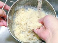 【いつもの"めんつゆ素麺"に戻れない！！】飲み物みたいにツルッツル！「冷製スープすすってるような爽快感！」YouTube大バズレシピ！