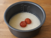 【やってたら至急やめて！炊き込みご飯のNG行為】「100℃でも菌は死なない」「梅干しは一緒に炊かないで」管理栄養士がゾクリとする警告→「マジか…」