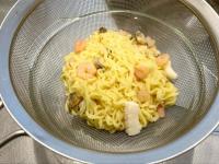 【インスタント麺はもう一生コレ！！】公式さん早く教えてよ！→「これ袋麺なの！？」「大当たりキター！」"旨み爆増"の食べ方