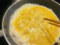 【オムライスは一生これでいいや！！】笠原シェフが教える“感動の食べ方”に「今までの何だった…」「やっぱすごいや」明日も作る宣言