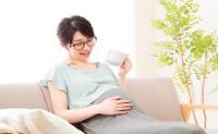 妊娠中、ダメな飲み物は！？ カフェイン・糖分は控えめならOK？