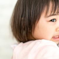 夜通し泣いた3歳長女…「ごめんね」娘の確認を取らず勝手に決行した自分たちを猛省