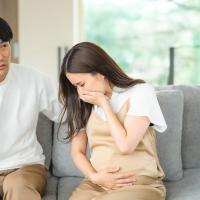 「羊水ゼロ!?」突然の破水!救急車で搬送→緊急帝王切開で低出生体重児を出産した私の壮絶な体験談