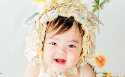 キュートで華やか♡女の子に人気の【フラワーネーム】に大注目！今、人気の名前は？