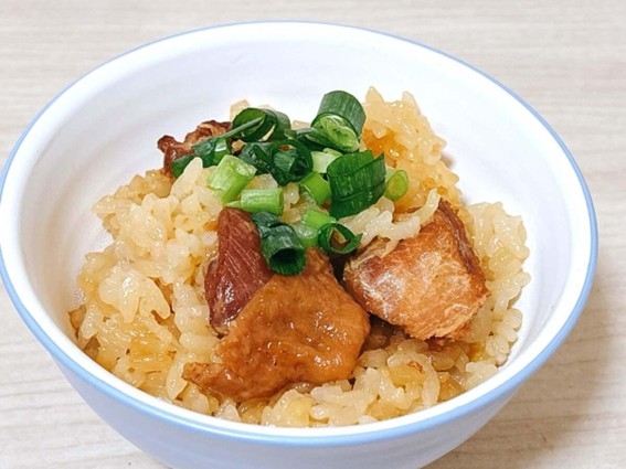 焼き鳥の缶詰の炊き込みご飯