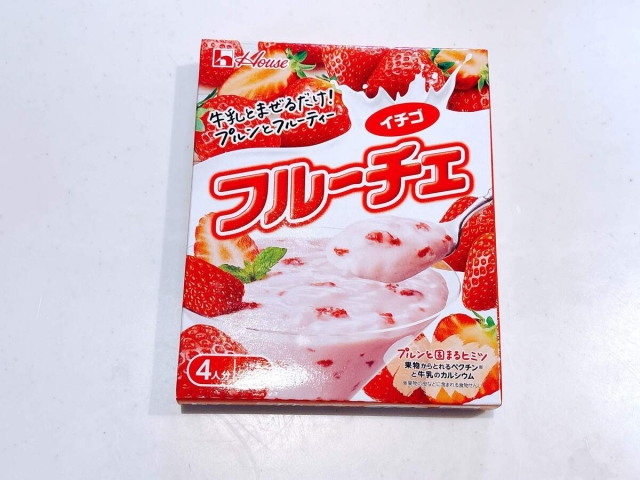 ミックスベリーフルーチェアイス