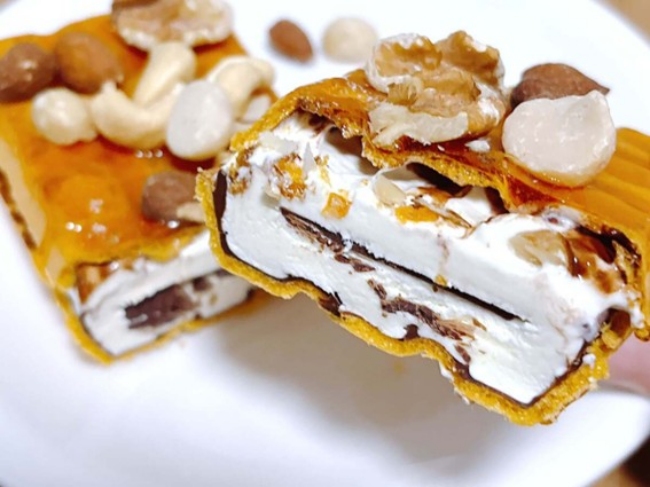 チョコモナカジャンボ