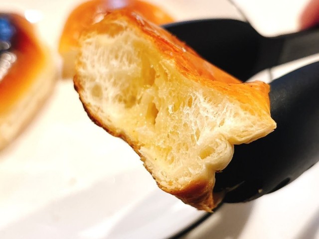 焦げないロールパンの焼き方