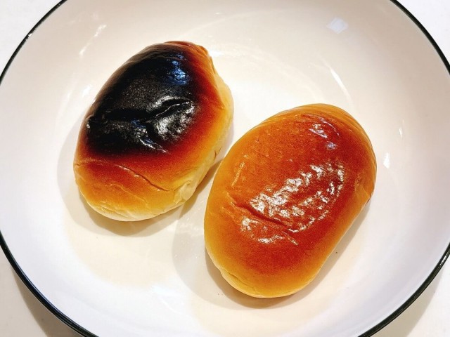焦げないロールパンの焼き方