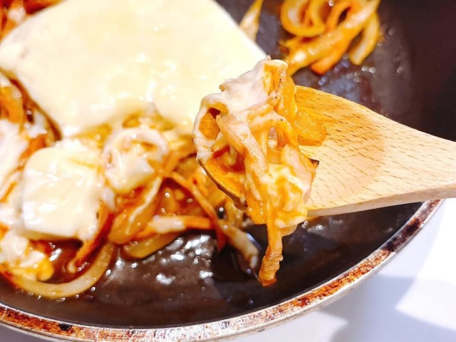 豆腐のトマトピザ