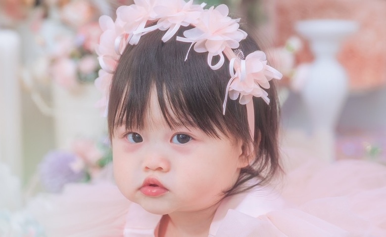 かわいさ反則級♡女の子の「愛♡ラブネーム」人気の名前はコレ！キュートな二音の響きが大人気でした♡