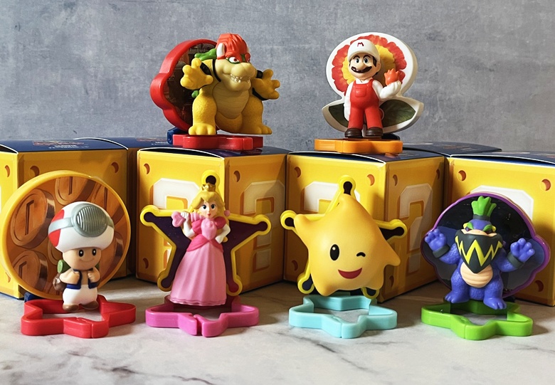 【ハッピーセット】「ザ・スーパーマリオギャラクシー・ムービー」第2弾　第2弾は、「キノピオ」「ピーチ姫」「クッパ」「ファイアマリオ」「ワンダークッパJr.」「チコ」の6種類