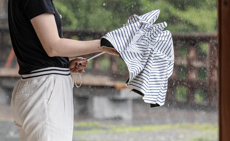 「体も心も憂うつになりがち…」梅雨の季節にぴったりの習慣とは【体験談】